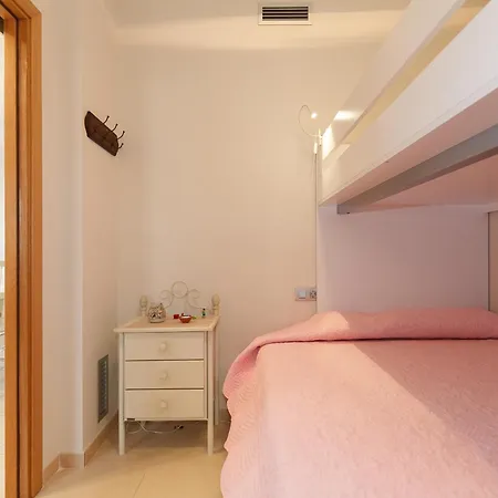 Uhc Oliveras Apartment *